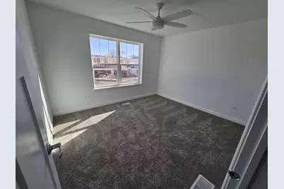 334 N Masters Drive, Addison, IL 60101 - Photo 16