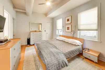 614 N Ashland Avenue, Chicago, IL 60622 - Photo 26