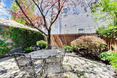 614 N Ashland Avenue, Chicago, IL 60622 - Photo 36