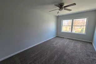 4 Joseph Ct, Midlothian, IL 60445 - Photo 32