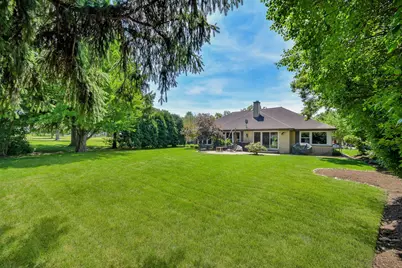 588 Williamsburg Road, Glen Ellyn, IL 60137 - Photo 42