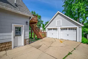 908 Wheeler St, Woodstock, IL 60098 - Photo 18