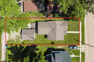 913 N 15th St, Dekalb, IL 60115 - Photo 26