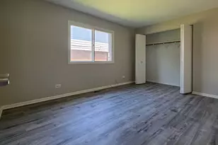 16724 Hillside Pl, Tinley Park, IL 60477 - Photo 14