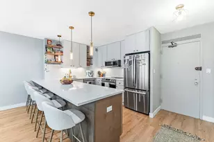 3600 N Lake Shore Dr, Chicago, IL 60613 - Photo 12