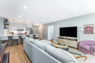 3600 N Lake Shore Dr, Chicago, IL 60613 - Photo 8
