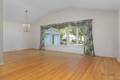 9230 N Major Avenue, Morton Grove, IL 60053 - Photo 6