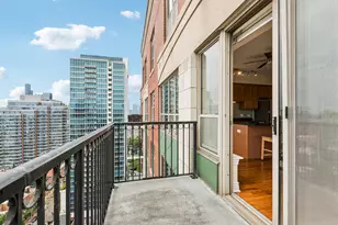 1717 S Prairie Ave, Chicago, IL 60616 - Photo 38