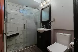 1508 W Chestnut St, Bloomington, IL 61701 - Photo 26