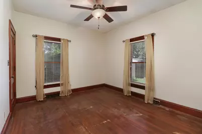1508 W Chestnut Street, Bloomington, IL 61701 - Photo 24