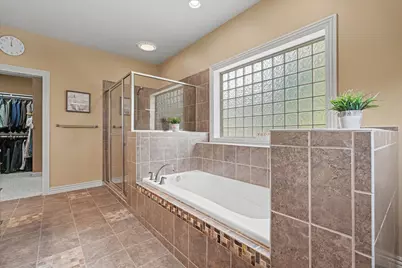 4714 Chestnut Grove Drive, Champaign, IL 61822 - Photo 26