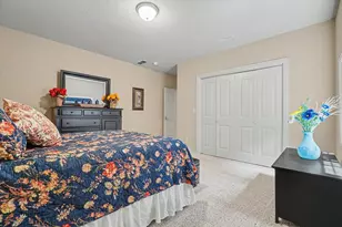 4714 Chestnut Grove Dr, Champaign, IL 61822 - Photo 44