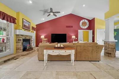 4714 Chestnut Grove Drive, Champaign, IL 61822 - Photo 10