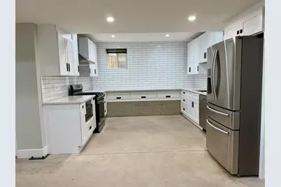 4730 W Grace Street #0, Chicago, IL 60641 - Photo 6