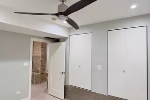 4730 W Grace St, Chicago, IL 60641 - Photo 14