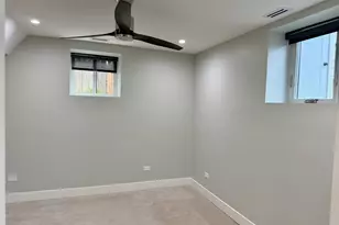 4730 W Grace St, Chicago, IL 60641 - Photo 16