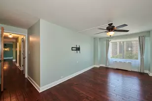 7061 N Kedzie Ave, Chicago, IL 60645 - Photo 18