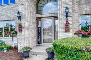 8707 Timbers Pointe Dr, Tinley Park, IL 60487 - Photo 6