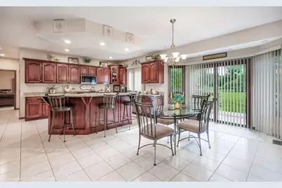 6N414 Medinah Road, Medinah, IL 60157 - Photo 10