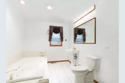 519 S 7th Avenue, Maywood, IL 60153 - Photo 16