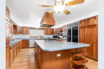 519 S 7th Avenue, Maywood, IL 60153 - Photo 8