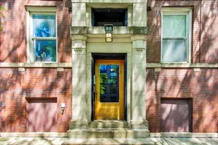 5251 N Winthrop Ave, Chicago, IL 60640 - Photo 2