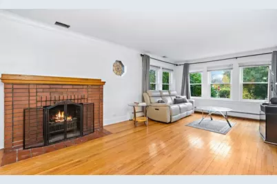 979 Vine Street, Winnetka, IL 60093 - Photo 2
