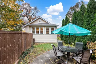 979 Vine St, Winnetka, IL 60093 - Photo 24