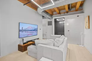 223 W Lake St, Chicago, IL 60606 - Photo 14