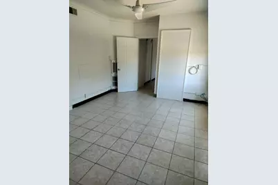 6200 N Milwaukee Avenue #1F, Chicago, IL 60646 - Photo 2