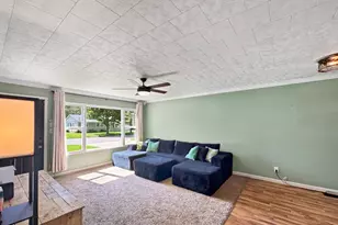 1418 Chippewa Dr, Ottawa, IL 61350 - Photo 4