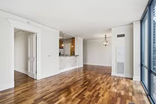 201 N Westshore Dr, Chicago, IL 60601 - Photo 6