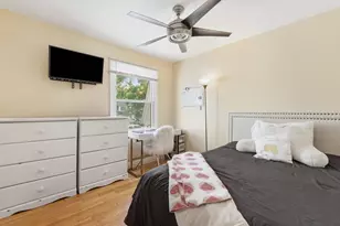3880 178th Pl, Country Club Hills, IL 60478 - Photo 10