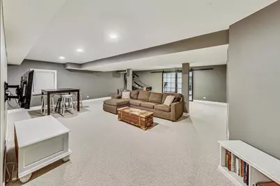 88 Holabird Circle, Highwood, IL 60040 - Photo 38