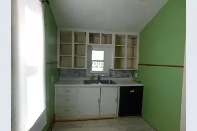 302 E Park Street, Morrison, IL 61270 - Photo 8