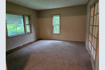 302 E Park Street, Morrison, IL 61270 - Photo 10
