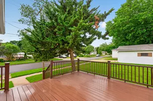803 N 9th St, Dekalb, IL 60115 - Photo 20