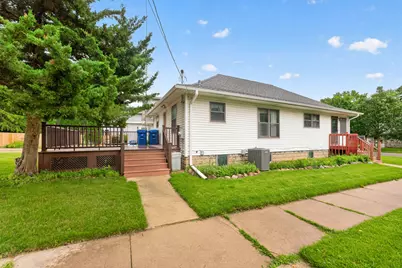 803 N 9th Street, Dekalb, IL 60115 - Photo 24