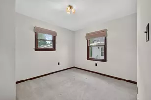 803 N 9th St, Dekalb, IL 60115 - Photo 14