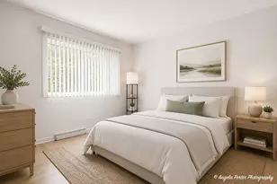 4912 Crain St, Skokie, IL 60077 - Photo 12