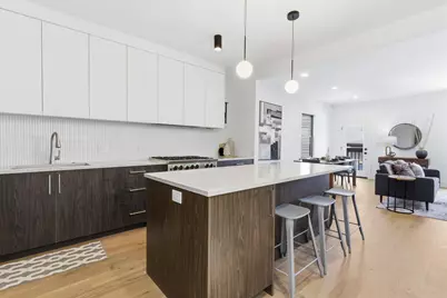 2044 W Superior Street, Chicago, IL 60612 - Photo 6
