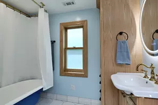 9425 Byrne Dr, Fox River Grove, IL 60021 - Photo 28