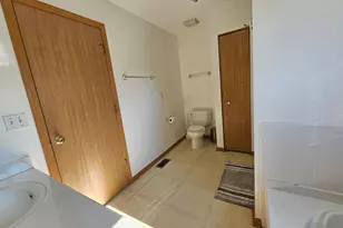 25518 W Foxtail Rd, Round Lake, IL 60073 - Photo 28