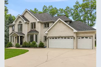 16W374 94th Street, Burr Ridge, IL 60527 - Photo 1
