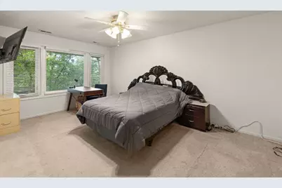 16W374 94th Street, Burr Ridge, IL 60527 - Photo 14