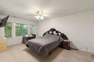 16W374 94th St, Burr Ridge, IL 60527 - Photo 14