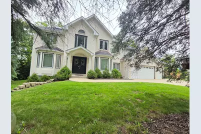 16W374 94th Street, Burr Ridge, IL 60527 - Photo 2