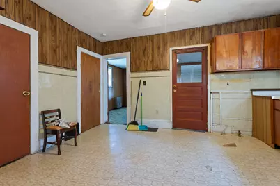 1114 Corbin Street, Rockford, IL 61102 - Photo 6