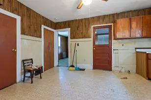 1114 Corbin St, Rockford, IL 61102 - Photo 6