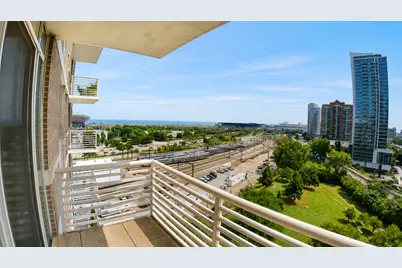 1515 S Prairie Avenue #1204, Chicago, IL 60605 - Photo 2